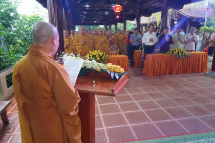 Hà Tĩnh: Lễ tưởng niệm Đức vua - Phật hoàng Trần Nhân Tông và lịch đại Chư vị Tổ sư PL 2566